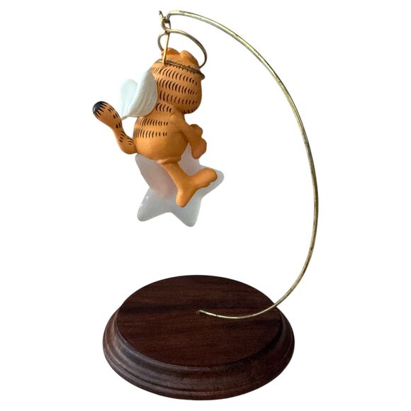 1996 Hallmark Keepsake Ornament Garfield Angel on Star w/ Wings & Halo Xmas - Picture 4 of 5